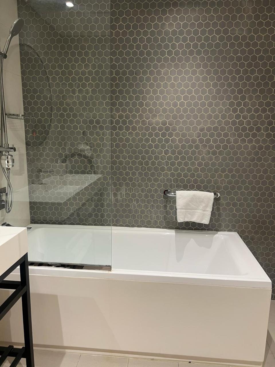 In Novotel Jvt Jumeirah Village Triangel Dubai